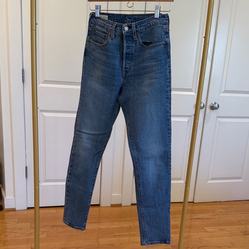 Levi's Women's Skinny Blue Jeans